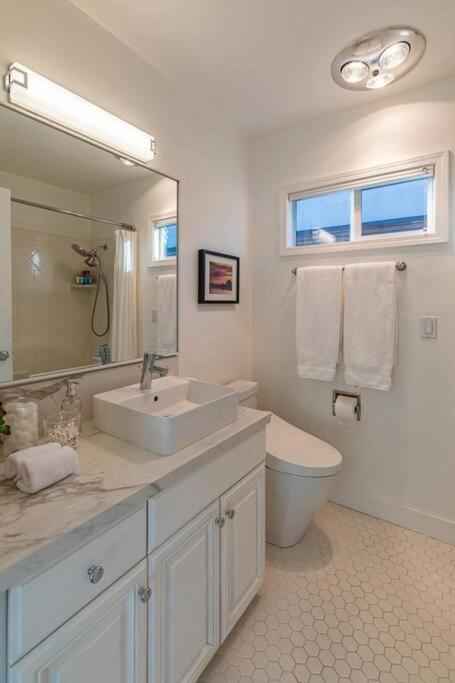 Malibu Best Kept Secret Bagian luar foto